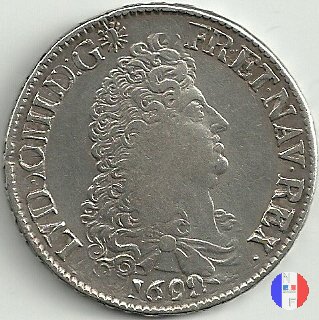 scudo "aux 8 L " 1692 (Tours)